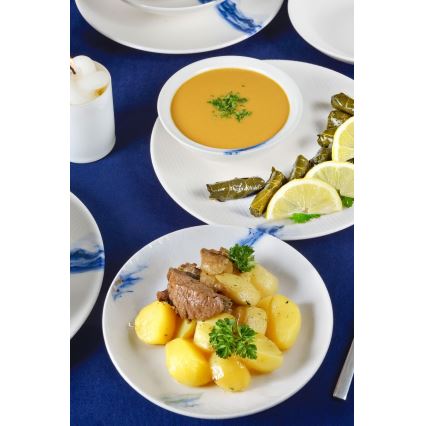 18-osainen posliininen ruokailusetti, valkoinen/sininen