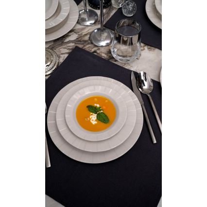 18-osainen valkoinen posliiniastiasto