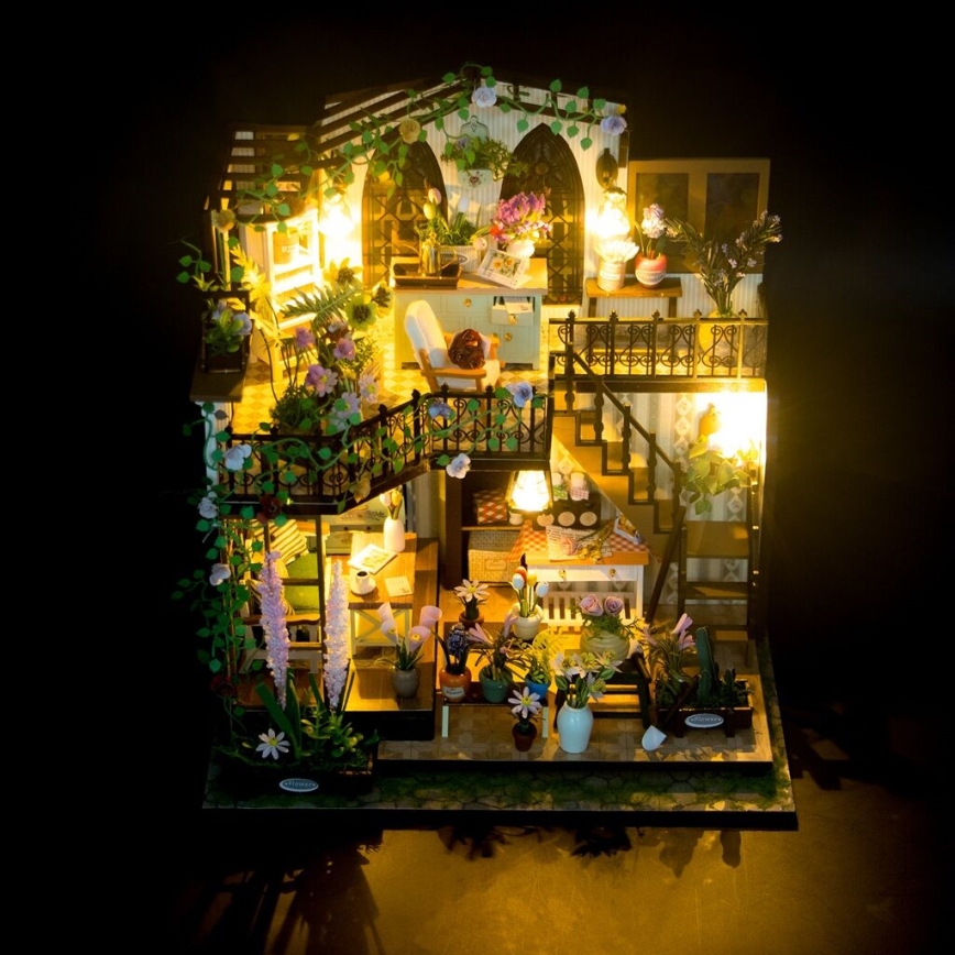 2Kids Toys - Darcyin kukkatalon miniatyyri 2xAAA