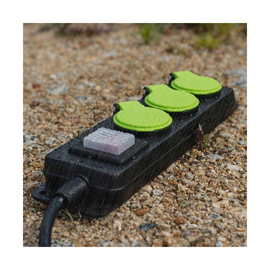 3-osainen jatkojohto kytkimellä, 20m, IP44