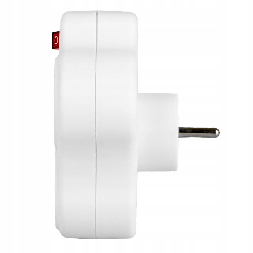 3-paikkainen jatkojohto kytkimellä