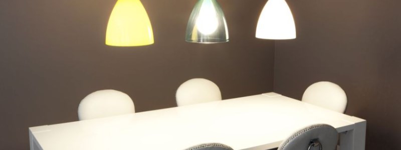 Kuinka valaista ruokasali?
