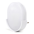 Aigostar - LED-yövalo anturilla LED/1W/230V 6500K soikea
