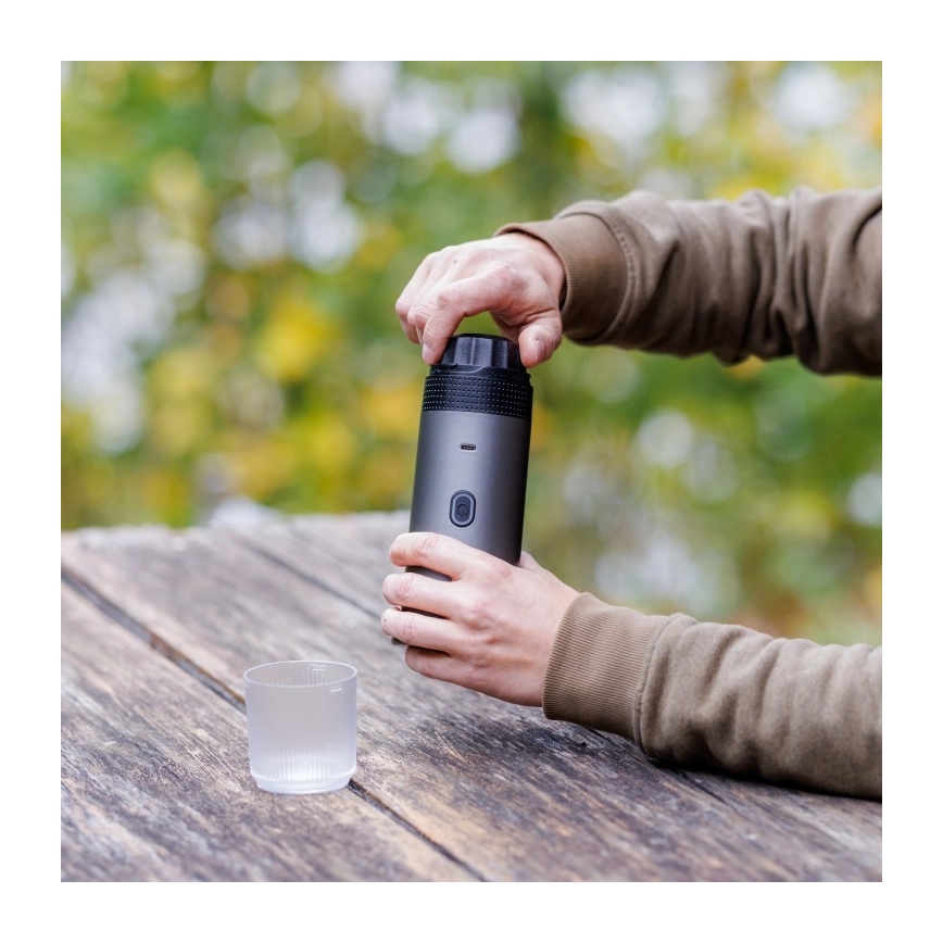 Aligator ACM002 - Kannettava ladattava kahvinkeitin PortaCaffé 3-in-1 72W/7500 mAh harmaa