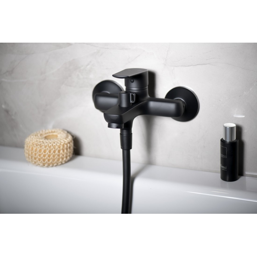 Aqualine - Kylpyhana LOTTA matta musta