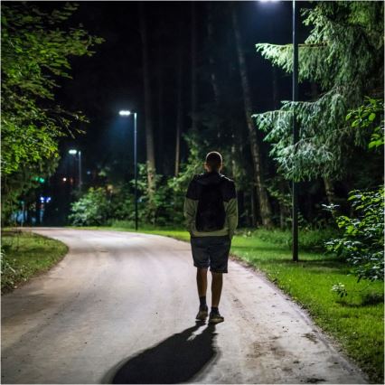 Himmennettävä LED-aurinkokatuvalaisin anturilla URBI LED/11W/3,2V 6500K 15000 mAh IP54 + kaukosäädin