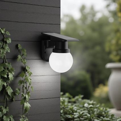LED-aurinkokennolla varustettu seinävalaisin LED/3,7V 3000/4000/6400K IP54 1800 mAh musta + kaukosäädin