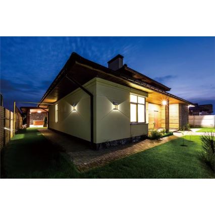 Aurinkokäyttöinen LED-seinävalaisin ulkokäyttöön, anturilla LED/1W/3,7V 1200 mAh IP65