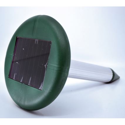 Aurinkopaneeli myyräkarkotin