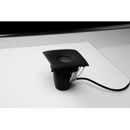 Azzardo AZ5392 - Kylpyhuoneen upotettava kattovalaisin ROMOLO 1xGU10/50W/230V IP65 musta