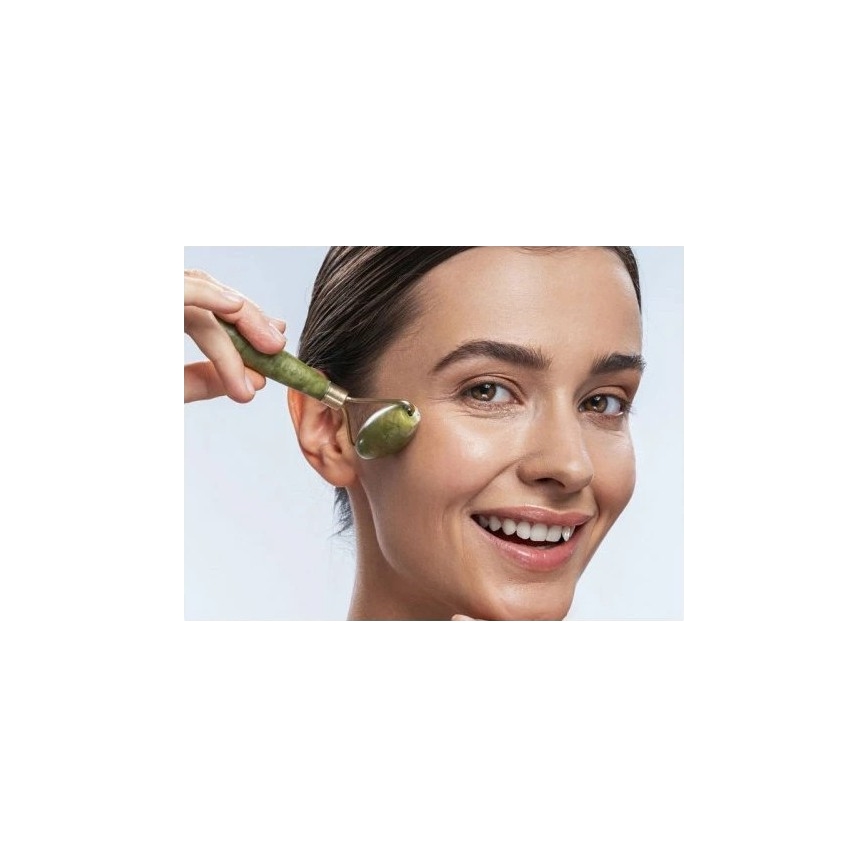 Beper - Nefriittinen hierontarulla ja Gua Sha -kivi