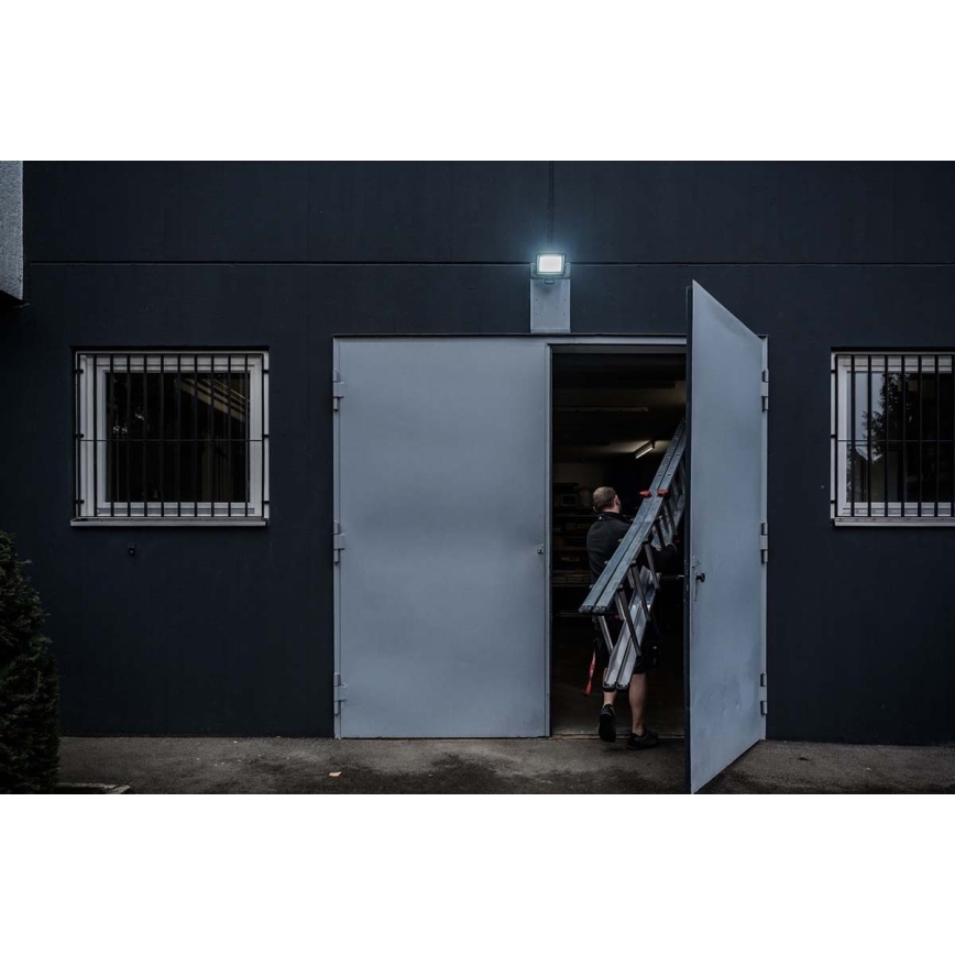 Brennenstuhl - LED-ulkovalonheitin anturilla LED/50W/230V 6500K IP65