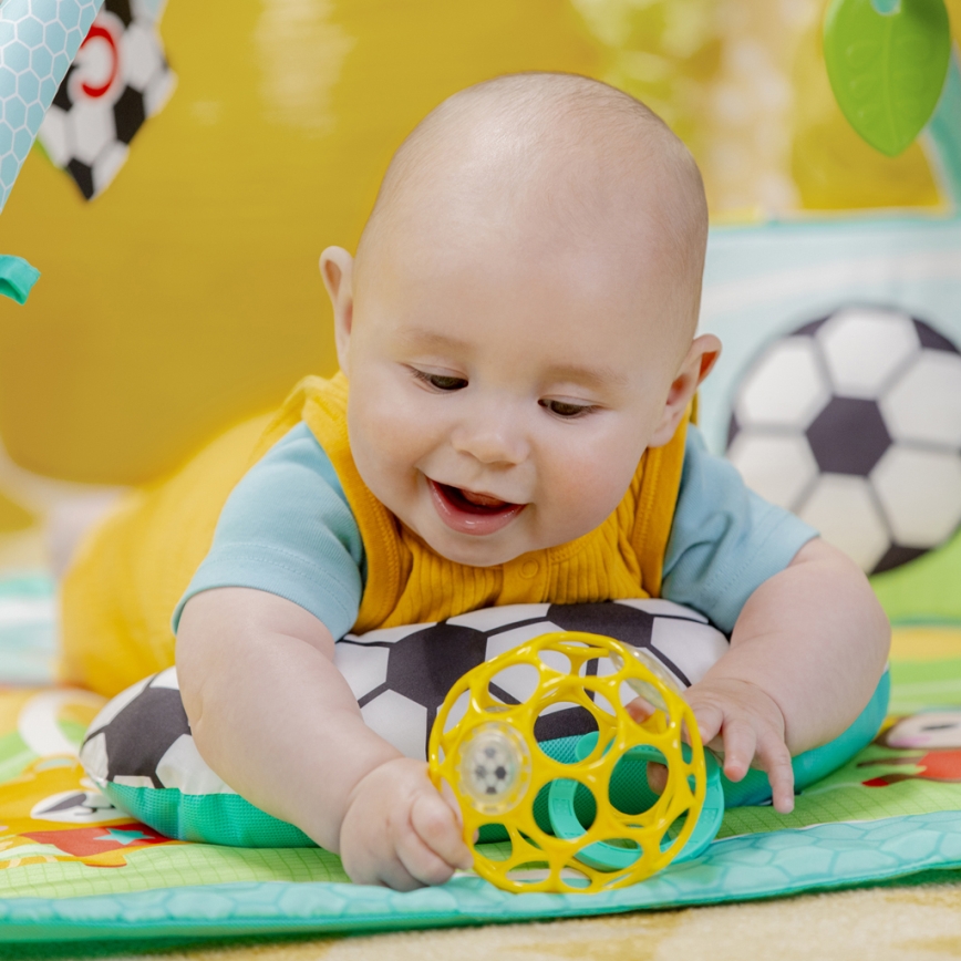 Bright Starts - Lasten leikkimatto OBALL GRIP & KICK 3xAA