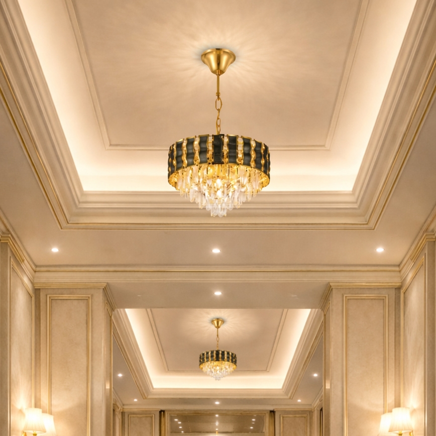 Brilagi - Ketjulla roikkuva kattokruunu CRISTAL 5xE14/40W/230V Ø 38 cm