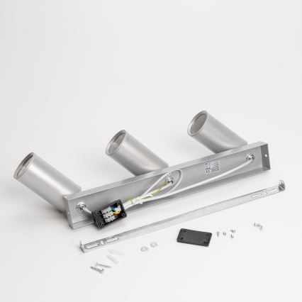 Brilagi - Kylpyhuoneen kohdevalo SELE 3xGU10/30W/230V IP44 hopea