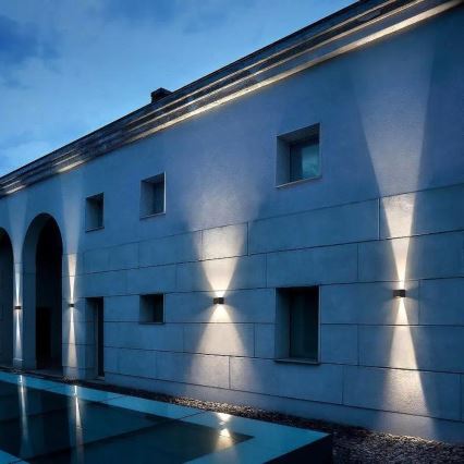 Brilagi - LED aurinkokäyttöinen seinävalaisin SOLAR CUBE LED/2W/3,2V 1300 mAh IP54