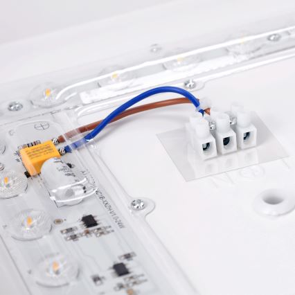 Brilagi - LED-kattovalaisin PILANA LED/24W/230V tammi/musta 32x32 cm
