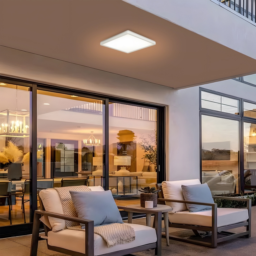 Brilagi - LED-kattovalaisin kylpyhuoneeseen ULTRA SLIM LED/18W/230V 30x30 cm valkoinen IP54