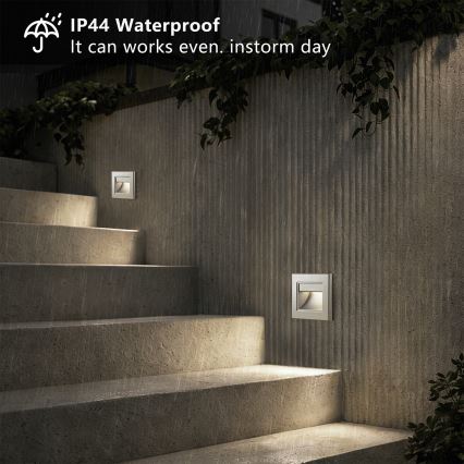 Brilagi - LED-porrasvalaisin STEP LIGHT LED/1,5W/230V IP44 hopea