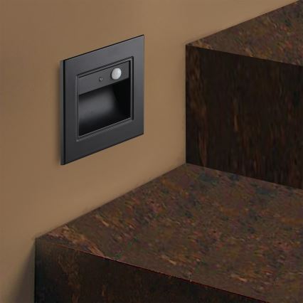 Brilagi - STEP LIGHT LED-porrasvalaisin anturilla LED/1,5W/230V IP44 musta