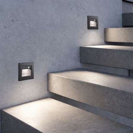 Brilagi - STEP LIGHT LED-porrasvalaisin anturilla LED/1,5W/230V IP44 musta
