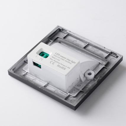 Brilagi - STEP LIGHT LED-porrasvalaisin anturilla LED/1,5W/230V IP44 musta