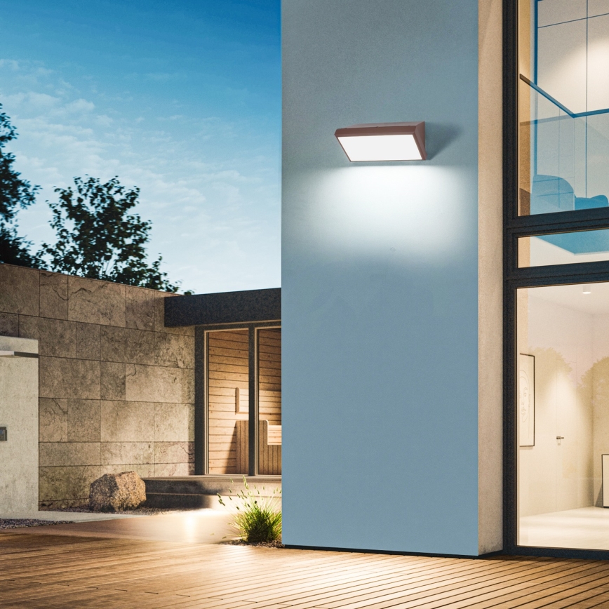 Brilagi - LED RGBW himmennettävä ulkoseinävalaisin TRIANGLE 1xE27/15W/230V 2700-6500K IP65 ruskea