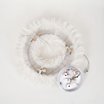 BRILAGI - LED-riippuvalaisin vaijerilla FEATHER 3xE27/40W/230V + 3xLED/3W halkaisija 40 cm valkoinen