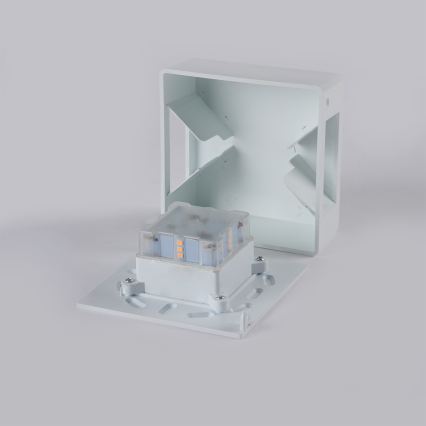 Brilagi - LED-ulkokäyttöinen seinävalaisin DOUBLERAY LED/6W/230V valkoinen IP54