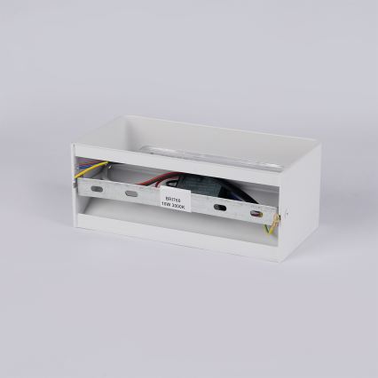Brilagi - LED-ulkoseinävalaisin DONNANI LED/7W/230V 20 cm valkoinen IP44