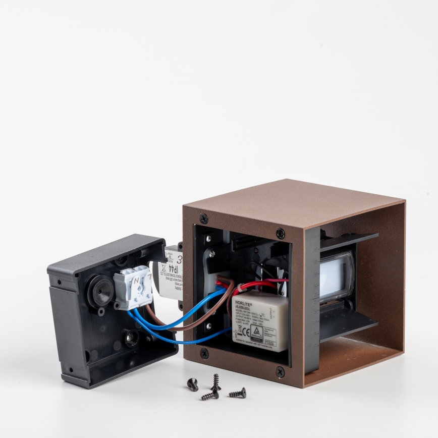 BRILAGI - LED-ulkoseinävalaisin liiketunnistimella CUBE LED/6W/230V ruskea IP65