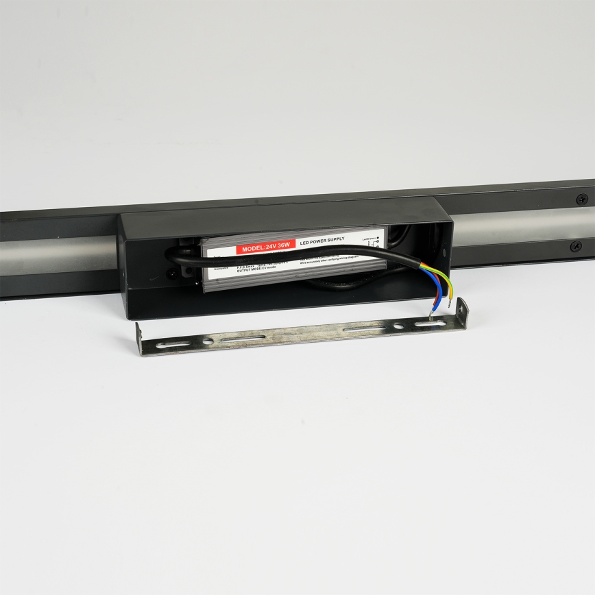 Brilagi - LED-ulkoseinävalaisin LINEO LED/24W/230V 4000K IP65 100 cm musta CRI 90