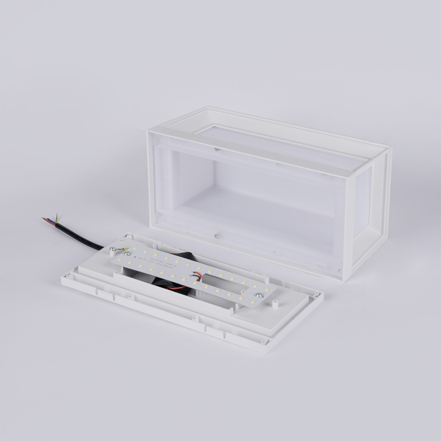 Brilagi - PARKER LED-ulkoseinävalaisin 12W/230V 3000/4500/6000K valkoinen IP44
