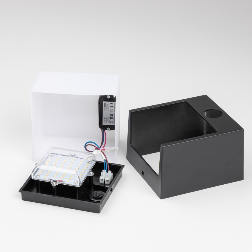 Brilagi - LED-ulkovaloseinävalaisin liiketunnistimella TERNI LED/12W/230V musta IP44