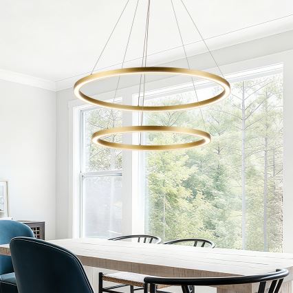 Brilagi - PORTOFINO LED-himmennettävä riippuvalaisin vaijerilla, 98 W / 230 V, 3000–6000 K, halkaisija 80 cm, kulta + kauko-ohjain