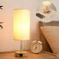 Brilagi - Pöytälamppu USB-portilla TABLON 1xE27/25W/230V tammi/beige/kerma