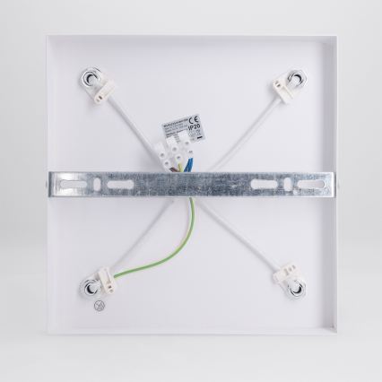 BRILAGI - SELE SQUARE spottivalaisin 4xGU10/30W/230V valkoinen/tammi-dekori