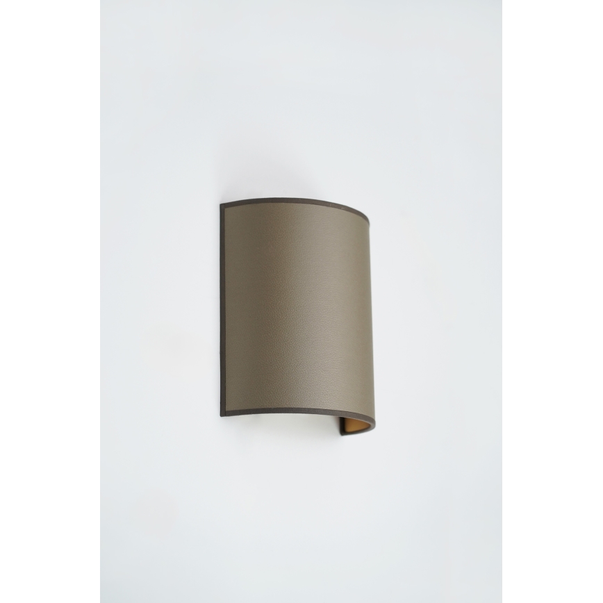 Brilagi - Seinään kiinnitettävä valaisin SEMI 1xE27/15W/230V halkaisija 20 cm ruskea