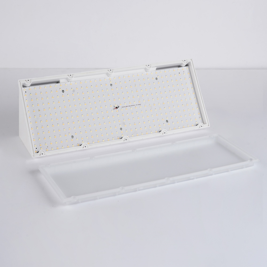 Brilagi - TRIANGLE LED-ulkoseinävalaisin LED/42W/230V 45 cm valkoinen IP65