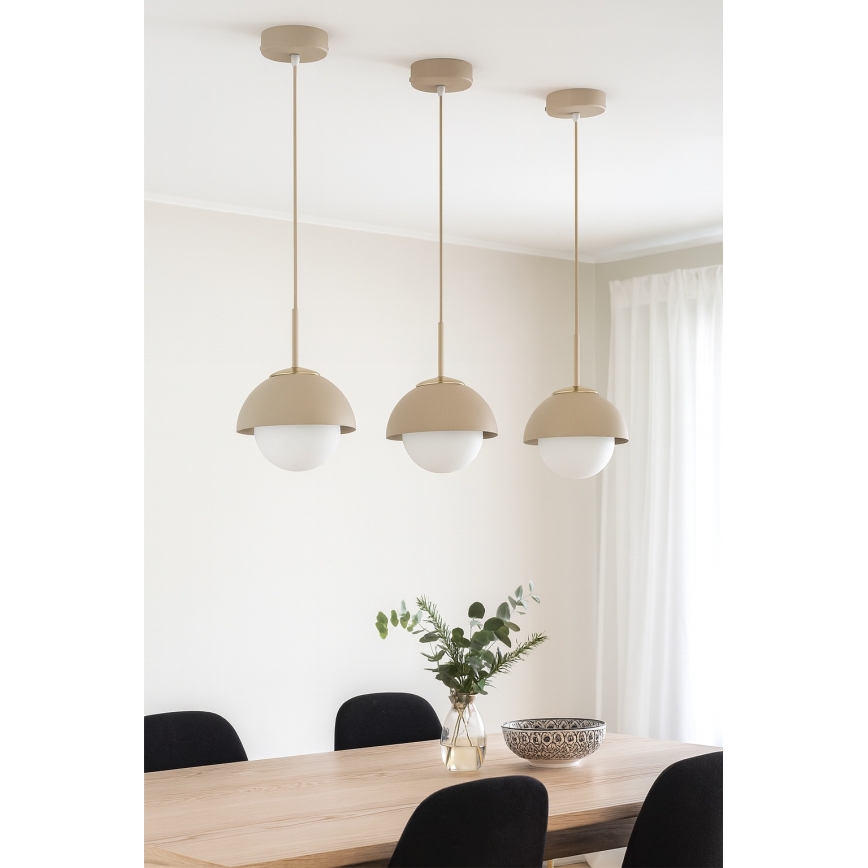 Brilagi - Tyylikäs riippuvalaisin johdolla COSMO 1xE27/60W/230V Ø 18 cm beige/kulta
