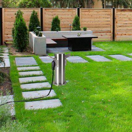 Brilagi - Ulkopistorasiapylväs PILLAR 2Z SCHUKO 230V IP44 mattakromi