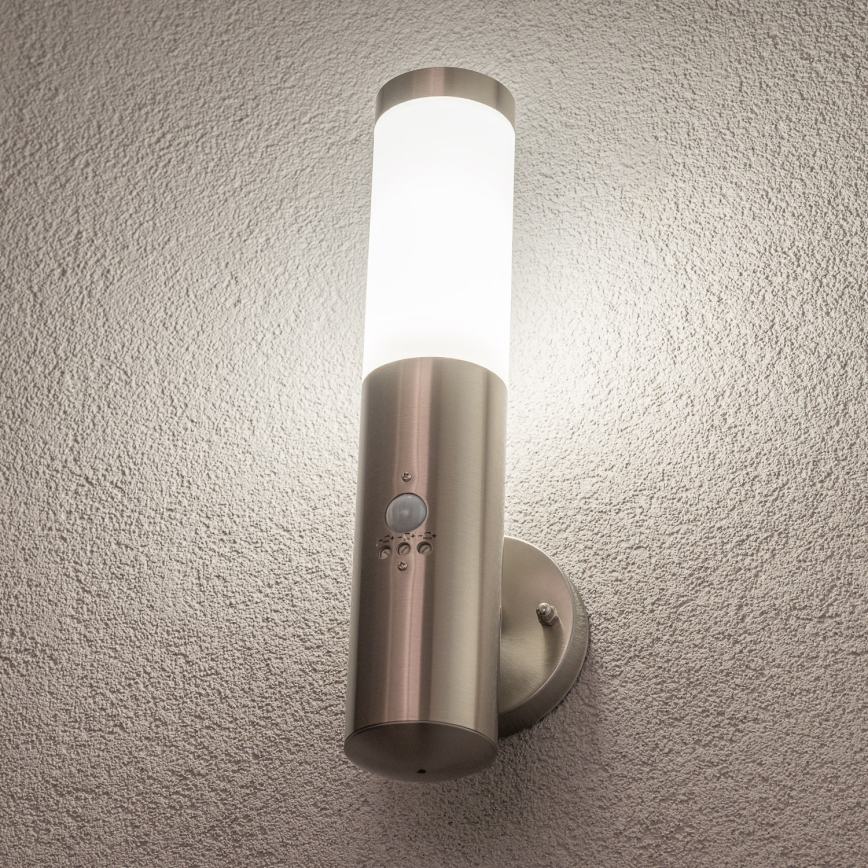 BRILAGI - ELIA ulkoseinävalaisin liiketunnistimella, 1xE27/20W/230V, IP44, mattakromi