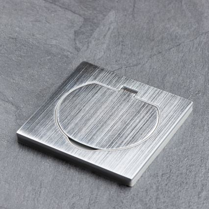 Brilagi - Ulkotila sisäänrakennettu lattia pistoke IP55 mattakromi neliö