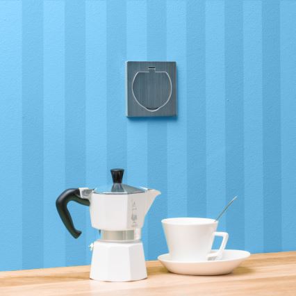 Brilagi - Ulkotila sisäänrakennettu lattia pistoke IP55 mattakromi neliö