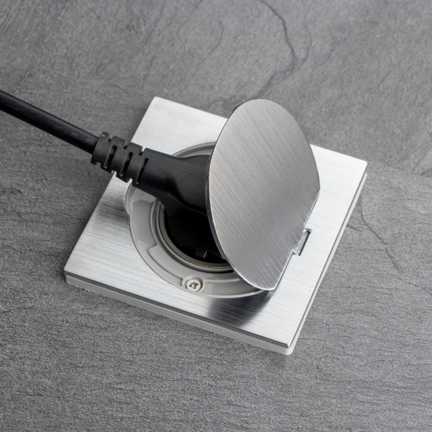 Brilagi - Ulkotila sisäänrakennettu lattia pistoke IP55 mattakromi neliö