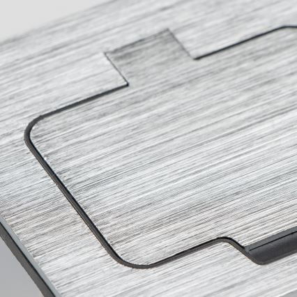 Brilagi - Ulkotila sisäänrakennettu lattia pistoke IP55 mattakromi suorakulmainen