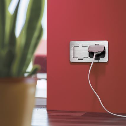 Brilagi - Ulkotila sisäänrakennettu lattia tuplapistoke IP55 mattakromi suorakulmainen