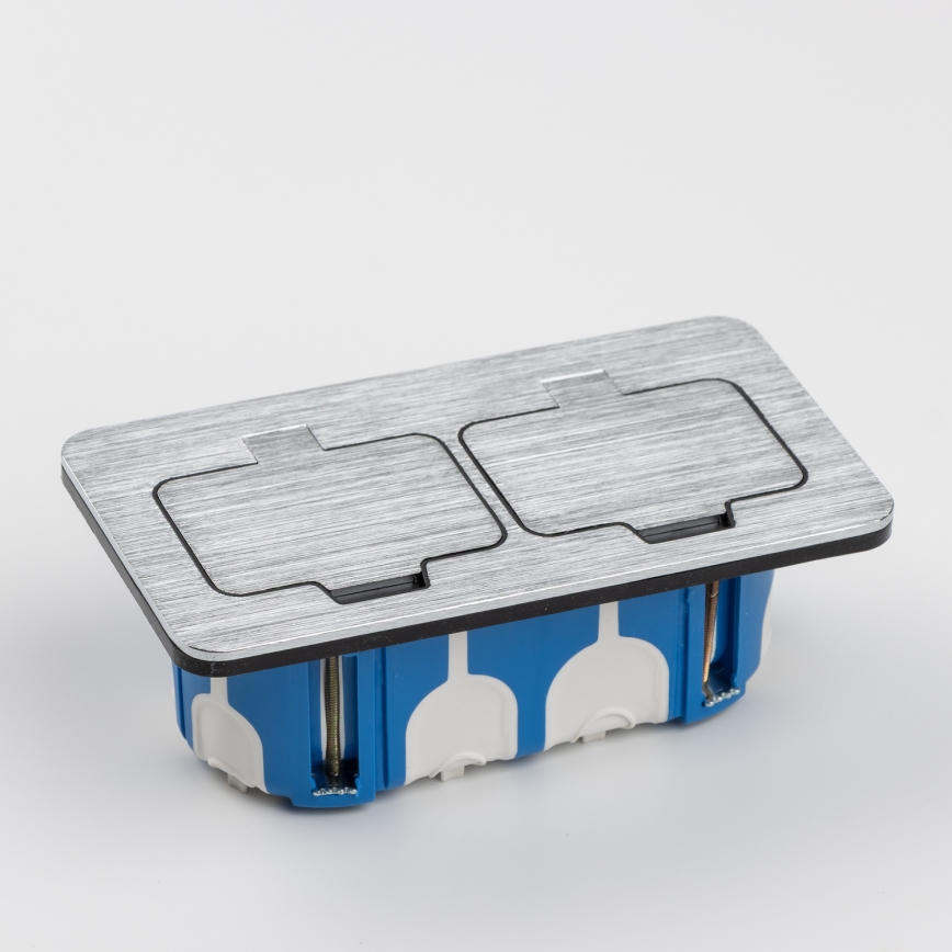 Brilagi - Ulkotila sisäänrakennettu lattia tuplapistoke IP55 mattakromi suorakulmainen