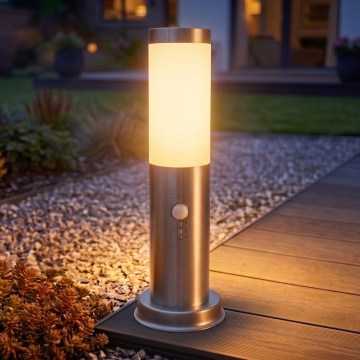 Brilagi - Ulkovalaisin liiketunnistimella NOVA 1xE27/15W/230V 40 cm IP44 mattakromi