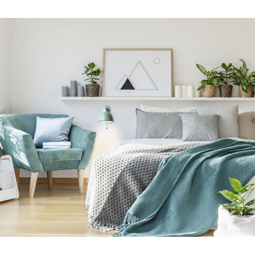 Brilliant - Seinäkohdevalo TELIO 1xE14/28W/230V sininen